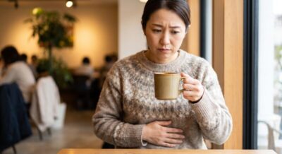 IBSの人はコーヒーOK?カフェインが腸に与える影響とお腹に優しい飲み方のコツ【溝の口・消化器内科専門医監修】のアイキャッチ画像